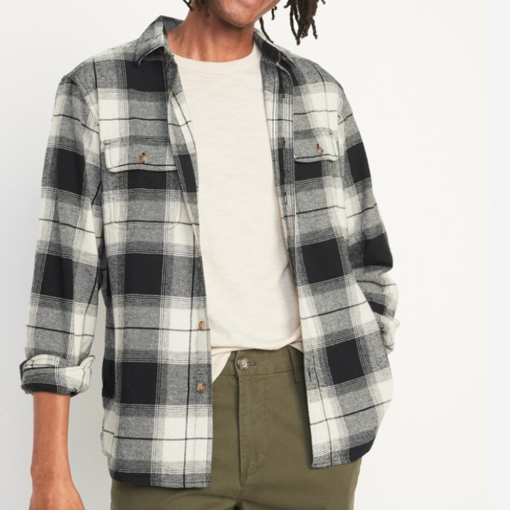 Men's Old Navy flannel shirt | Size large | NEVER WORN
